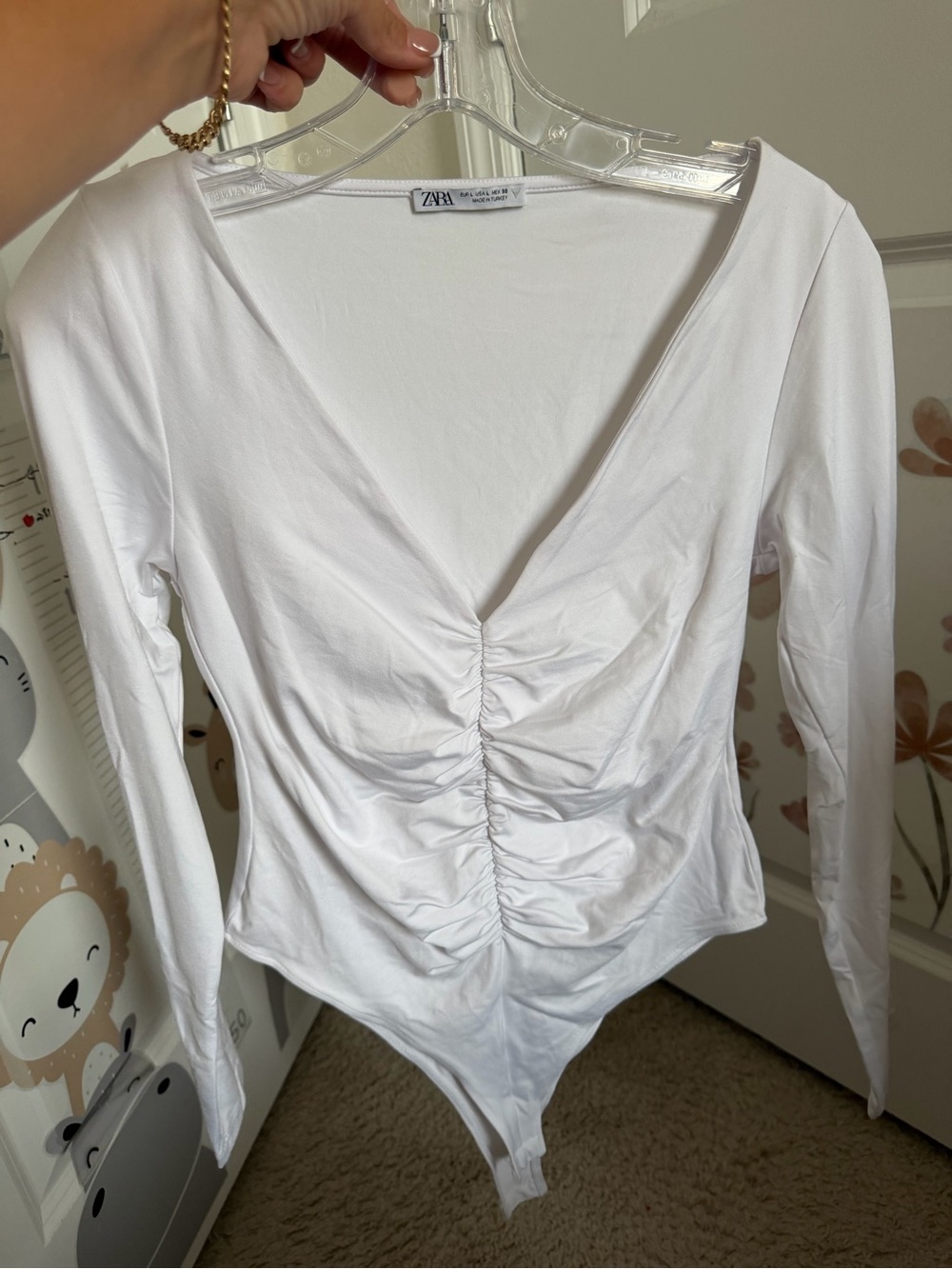 Zara White Ruched Long Sleeve Bodysuit | Size M - Picture 2 of 3